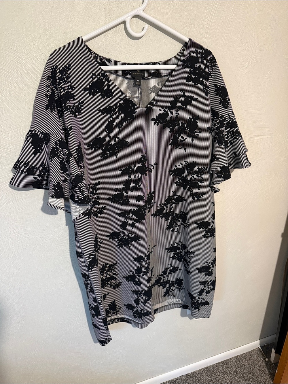 Worthington Black Floral Stripe V-Neck Ruffle Sleeve Dress